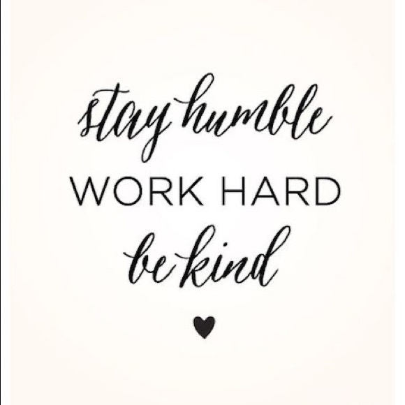 TOPS / BLOUSES / TANK TOP SECTION - Picture 10 of 14